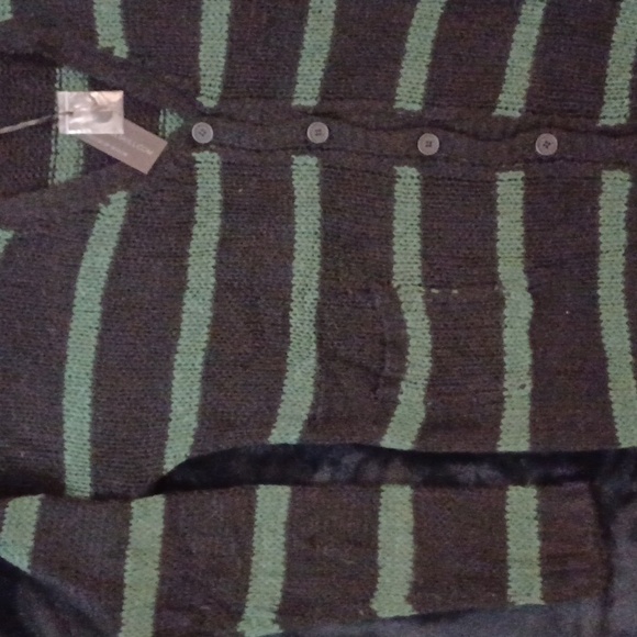 DOLLSKILL WIDOW L/XL CURSE BREAKER KNIT CARDIGAN BLACK WITH GREEN STRIPS SWEATER - Picture 9 of 12